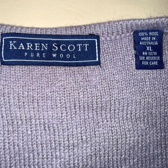 Larry Levine Cardigan Wool knit Sweater Womens Purple Rose Embroidered Button XL - Picture 8 of 9